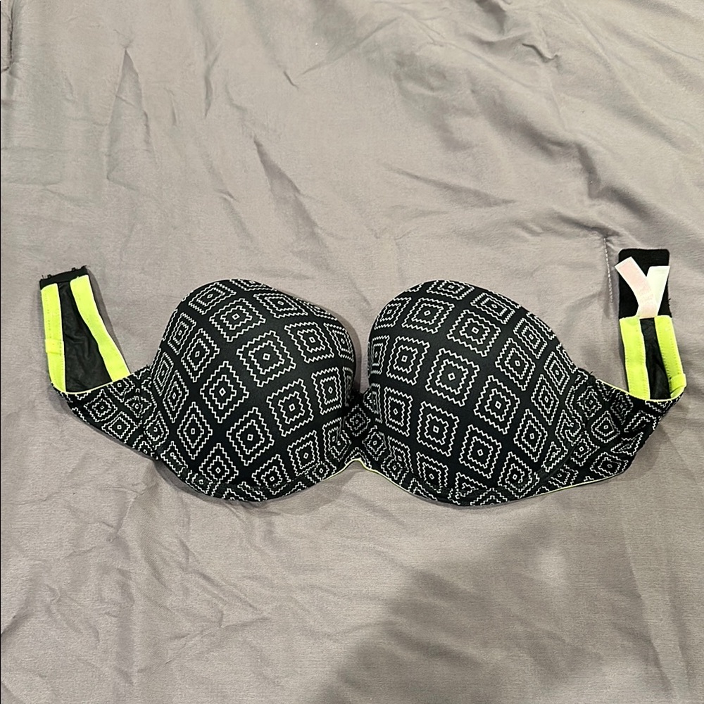 PINK Black and White strapless Bra